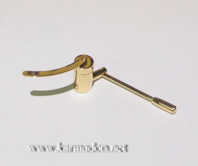 Tonearm universal lifter gold.